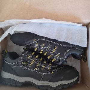 Hytest xrd athletic work shoes.